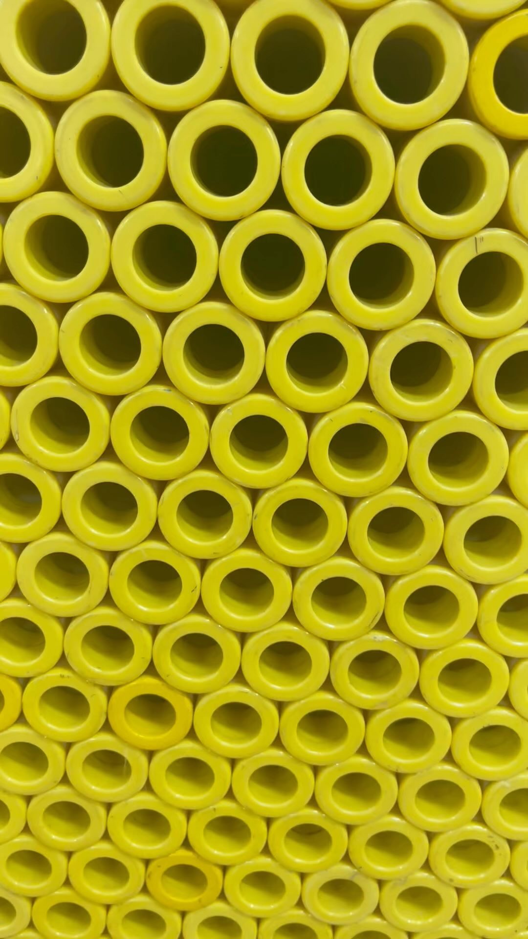 糸を巻き上げるボビンでした🧵