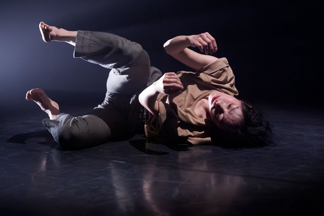 大人少年「ミミズとハンバーグ」
September 4th - 7th, 2025
at Westend studio Nakano
photo by 松本和幸