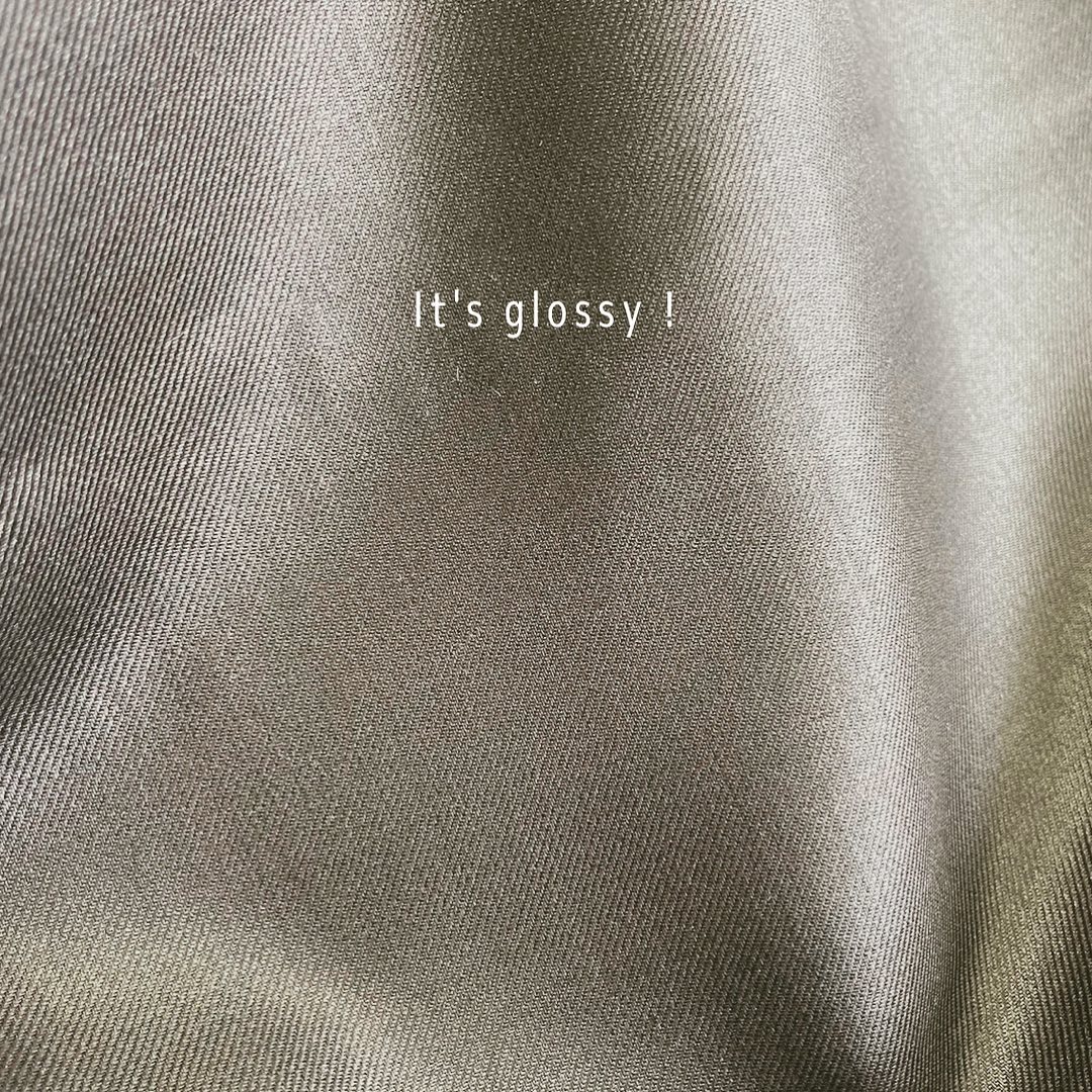 #艶々仕上げ #光沢感 #fabrics #カレンダー加工 #wool混 #kawabo #gifugram #gifu #madeinjapan🇯🇵